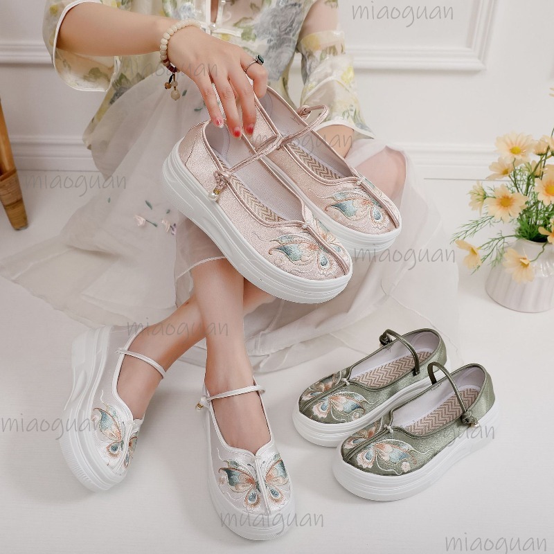 Ethnic Style - Women's Chinese Style Embroidered Platform Mary