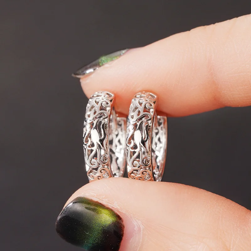 Ethnic Wear Fashion Designer - Pendientes de diseño hueco europeo y