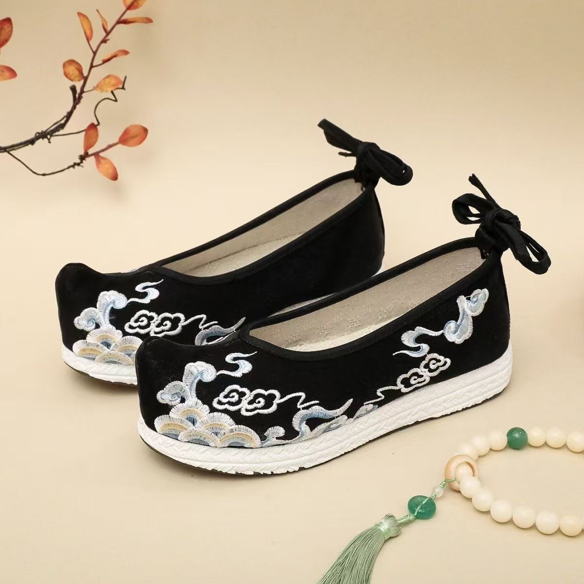 Ethnic Style - Zapatos Hanfu bordados de talla grande