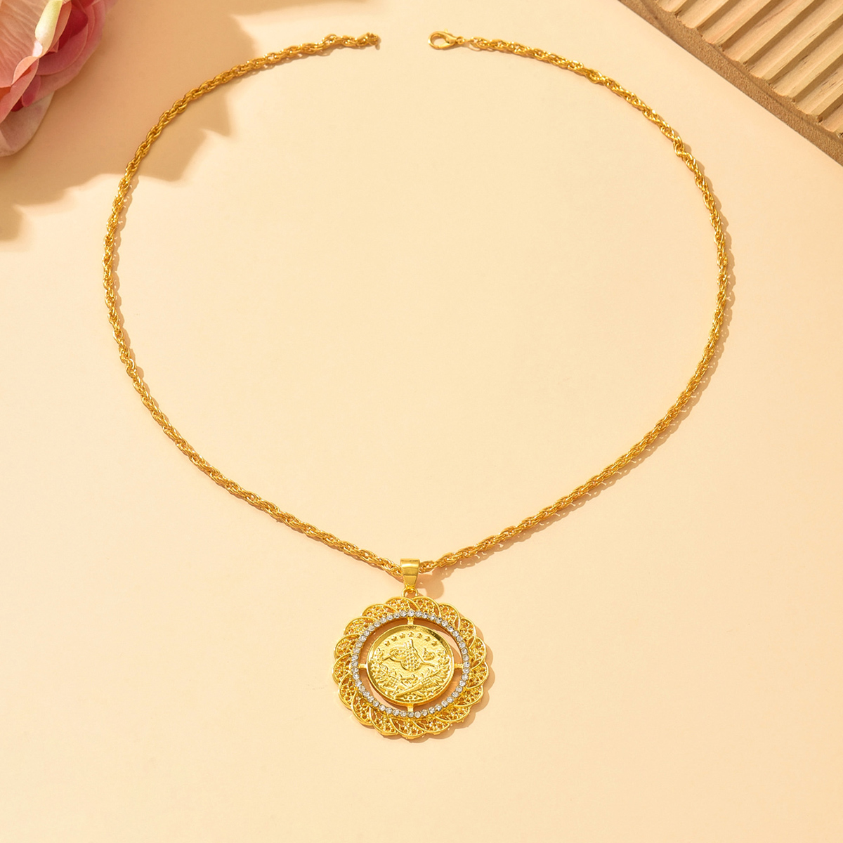 Ethnic Wear Fashion Designer - Collar de Monedas Doradas Vintage con