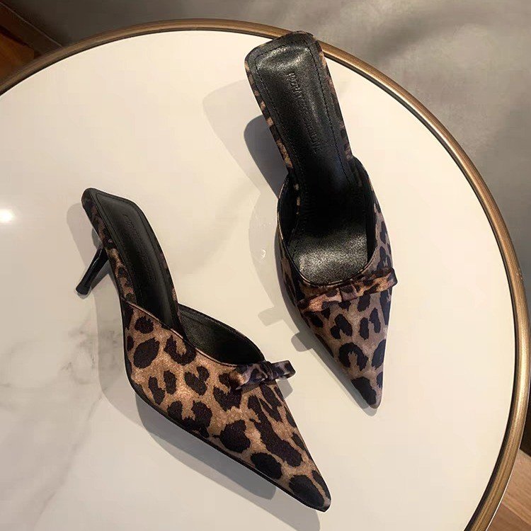 Zapatillas de tacón alto con e - Ethnic Fashion In reseña y precio